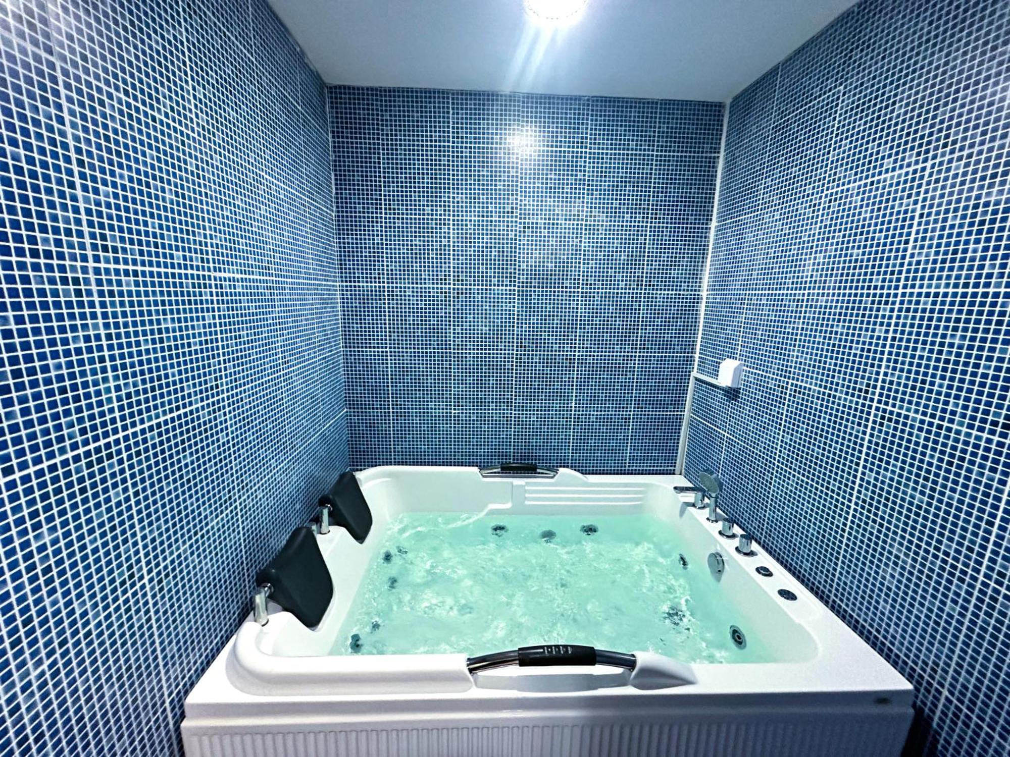 The Victory Hotel Доха Екстер'єр фото